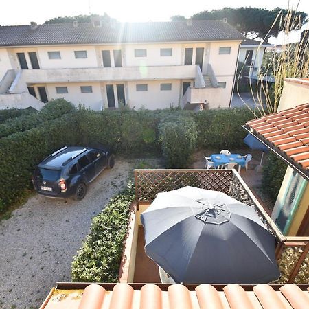 Appartamenti Sabbia - Zona Mare Con Terrazze, Clima, E Posti Auto Marina di Campo Exterior foto