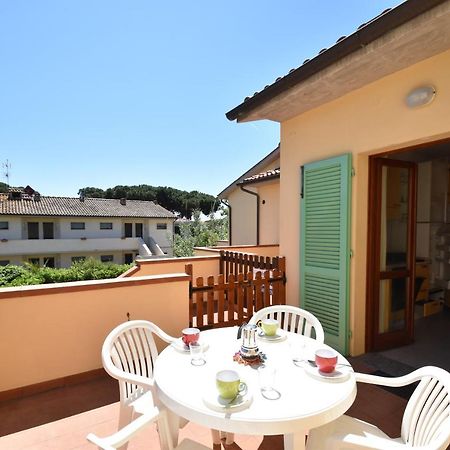 Appartamenti Sabbia - Zona Mare Con Terrazze, Clima, E Posti Auto Marina di Campo Exterior foto