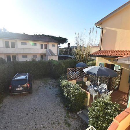 Appartamenti Sabbia - Zona Mare Con Terrazze, Clima, E Posti Auto Marina di Campo Exterior foto